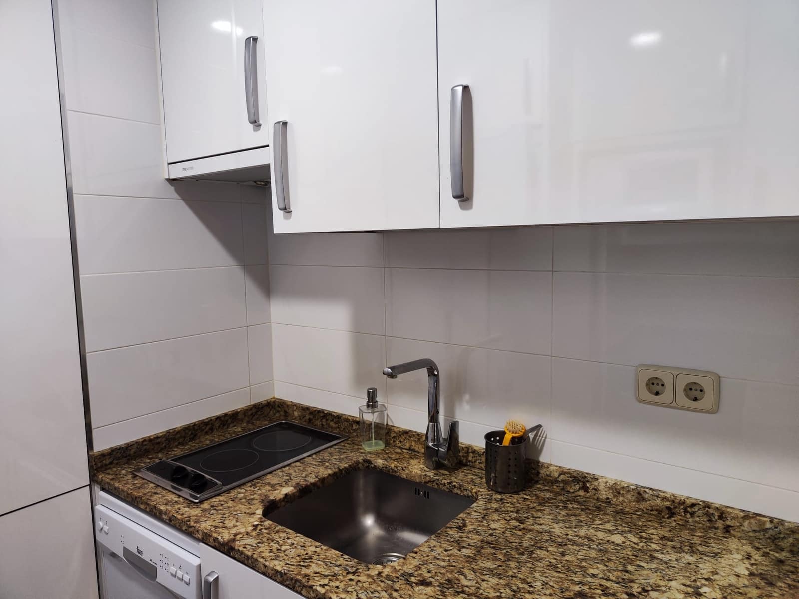 1 camera da letto Appartamento da affittare in Madrid citta con piscina - 1.400 € (Rif: 9586006)