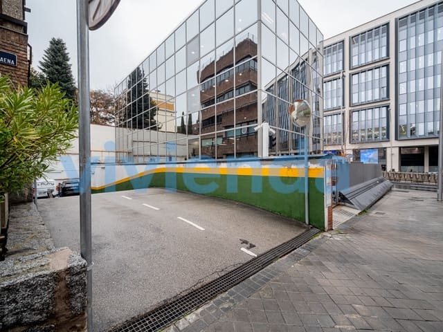 Garage til salg i El Viso, Madrid by - € 78.000 (Ref: 9590879)