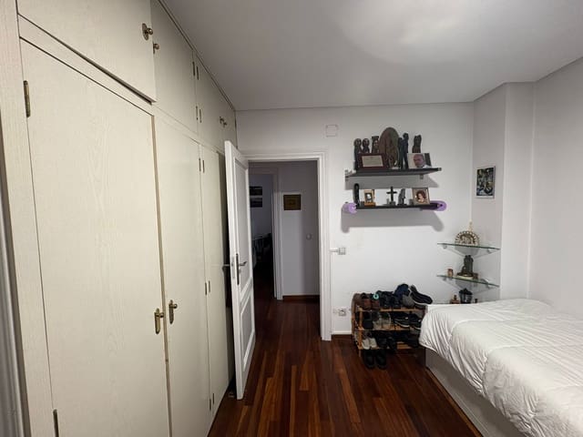 2 makuuhuone Asunto vuokrattavana paikassa Guindalera, Madrid kaupunki - 1 750 € (Ref: 9594815)