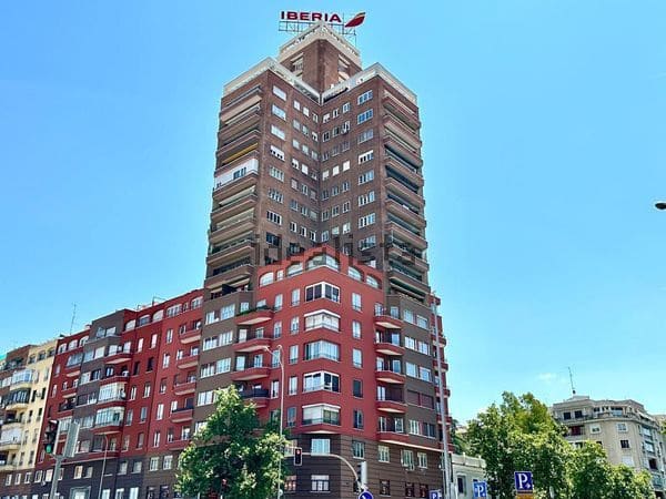 Appartement de 2 chambres à louer à Guindalera, Madrid ville - 1 750 € (Ref: 9594815)