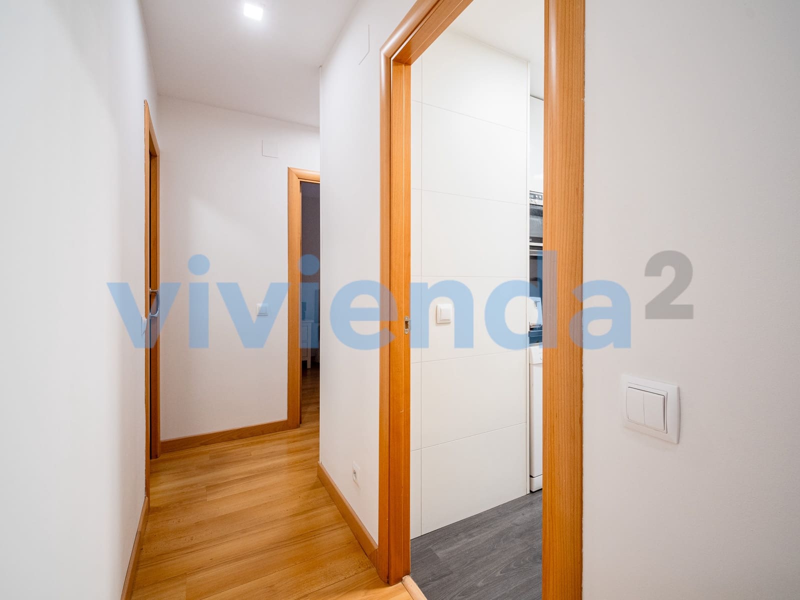 Appartement de 2 chambres à louer à Madrid ville avec garage - 1 525 € (Ref: 9598782)