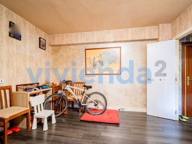 3 makuuhuone Asunto myytävänä paikassa Portazgo, Madrid kaupunki - 319 990 € (Ref: 9601102)