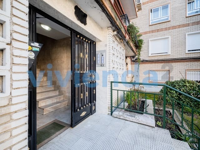 3 makuuhuone Asunto myytävänä paikassa Portazgo, Madrid kaupunki - 319 990 € (Ref: 9601102)