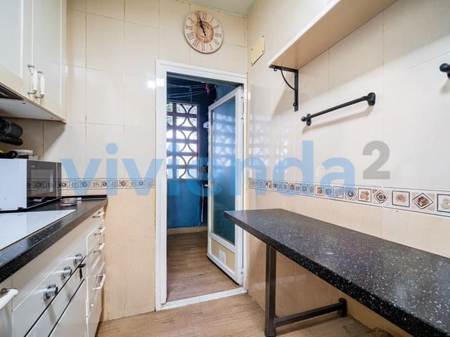 3 bedroom Flat for sale in Portazgo, Madrid city - € 319,990 (Ref: 9601102)