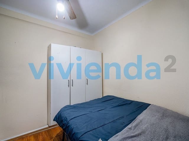 3 bedroom Flat for sale in Salvador, Madrid city - € 315,000 (Ref: 9601103)