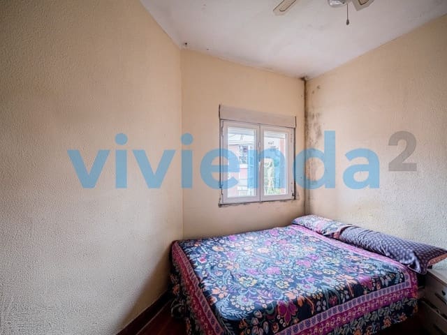 3 bedroom Flat for sale in Salvador, Madrid city - € 315,000 (Ref: 9601103)