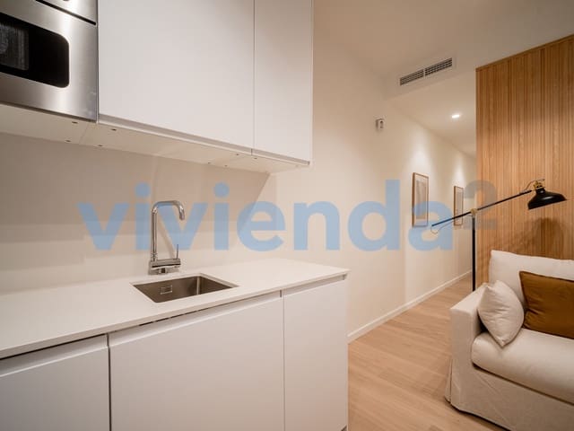 2 sovrum Lägenhet att hyra i Castillejos, Madrid stad - 1 495 € (Ref: 9611270)