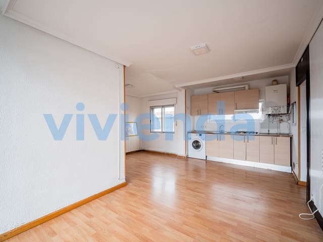 3 soveværelse Lejlighed til salg i Fontarrón, Madrid by - € 251.000 (Ref: 9615285)