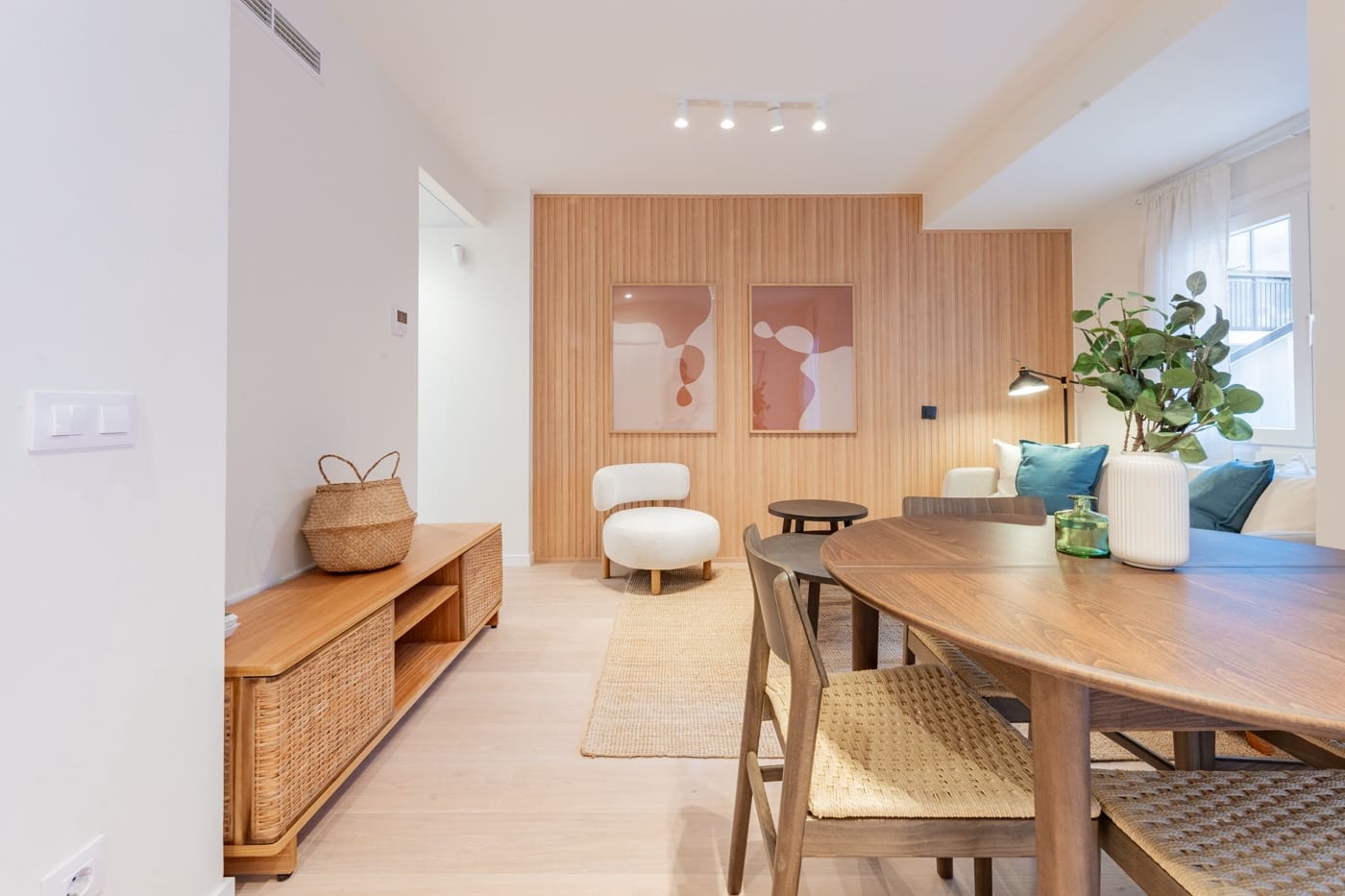 3 bedroom Flat for rent in Madrid city - € 1,850 (Ref: 9625427)