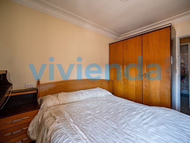 3 quarto Apartamento para venda em Apostol Santiago, Madrid cidade - 289 000 € (Ref: 9634105)