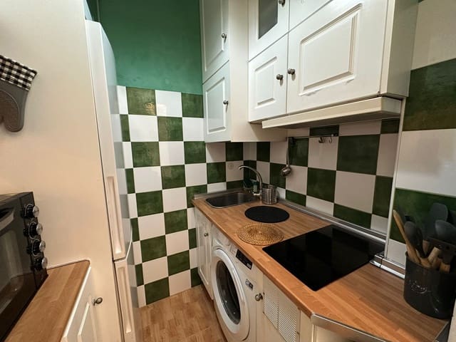 2 sypialnia Mieszkanie do wynajęcia w Ciudad Jardín, Miasto Madryt - 1 650 € (Ref: 9634109)