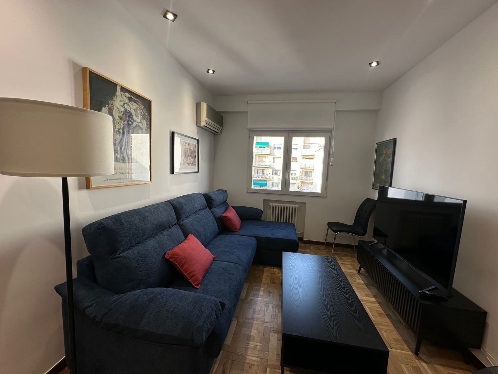 2 soverom Leilighet til leie i Madrid by - € 1 800 (Ref: 9637270)