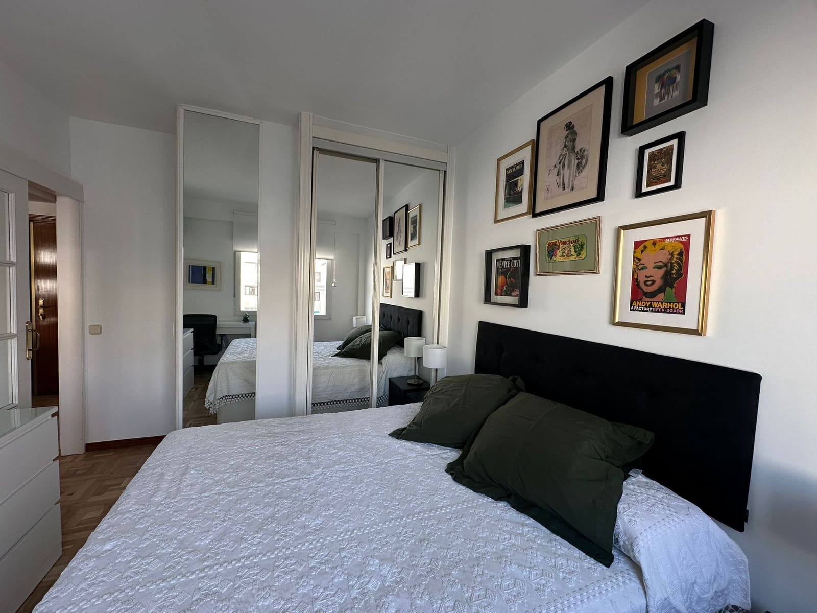 2 soverom Leilighet til leie i Madrid by - € 1 800 (Ref: 9637270)