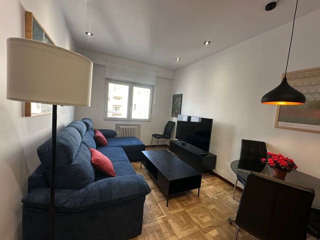 2 soverom Leilighet til leie i Ibiza, Madrid by - € 1 800 (Ref: 9637270)