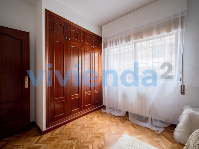 1 makuuhuone Asunto vuokrattavana paikassa Pueblo Nuevo, Madrid kaupunki mukana 
autotalli - 1 300 € (Ref: 9644669)