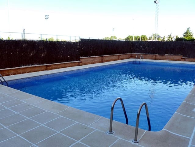 2 makuuhuone Asunto vuokrattavana paikassa Valverde, Madrid kaupunki mukana uima-altaan 
autotalli - 1 500 € (Ref: 9647899)