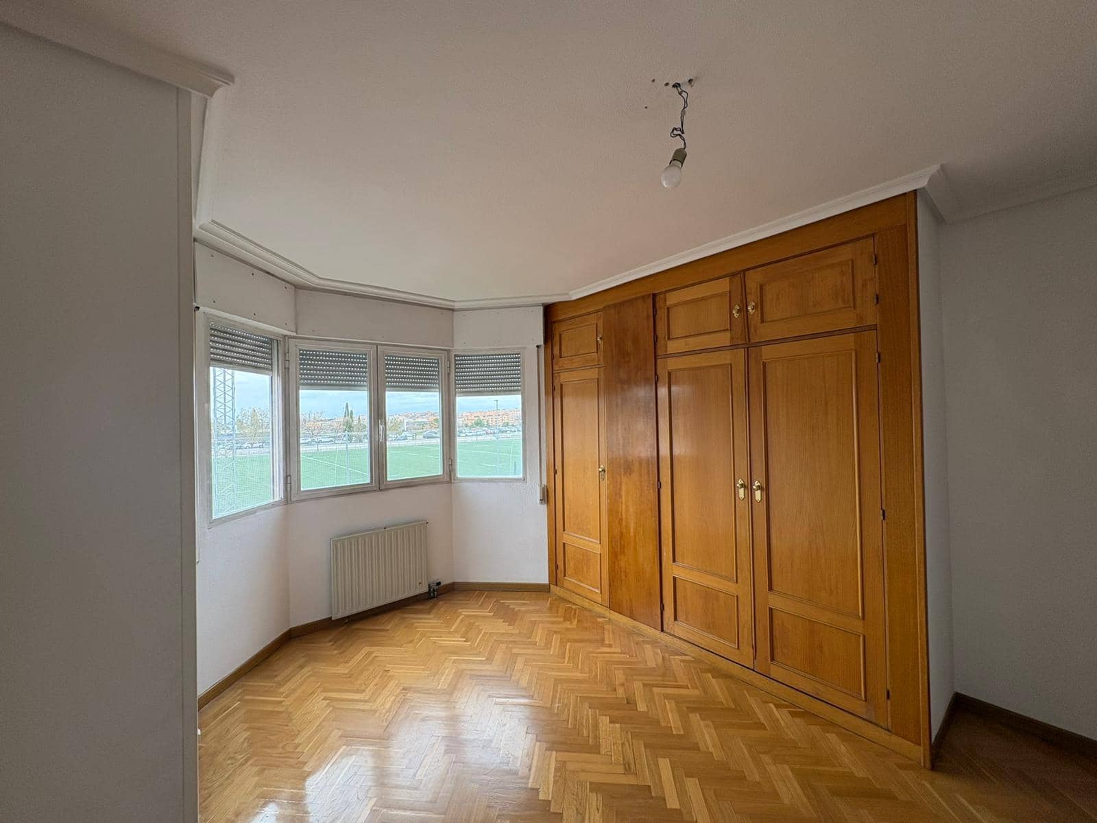 2 makuuhuone Asunto vuokrattavana paikassa Madrid kaupunki mukana uima-altaan 
autotalli - 1 500 € (Ref: 9647899)