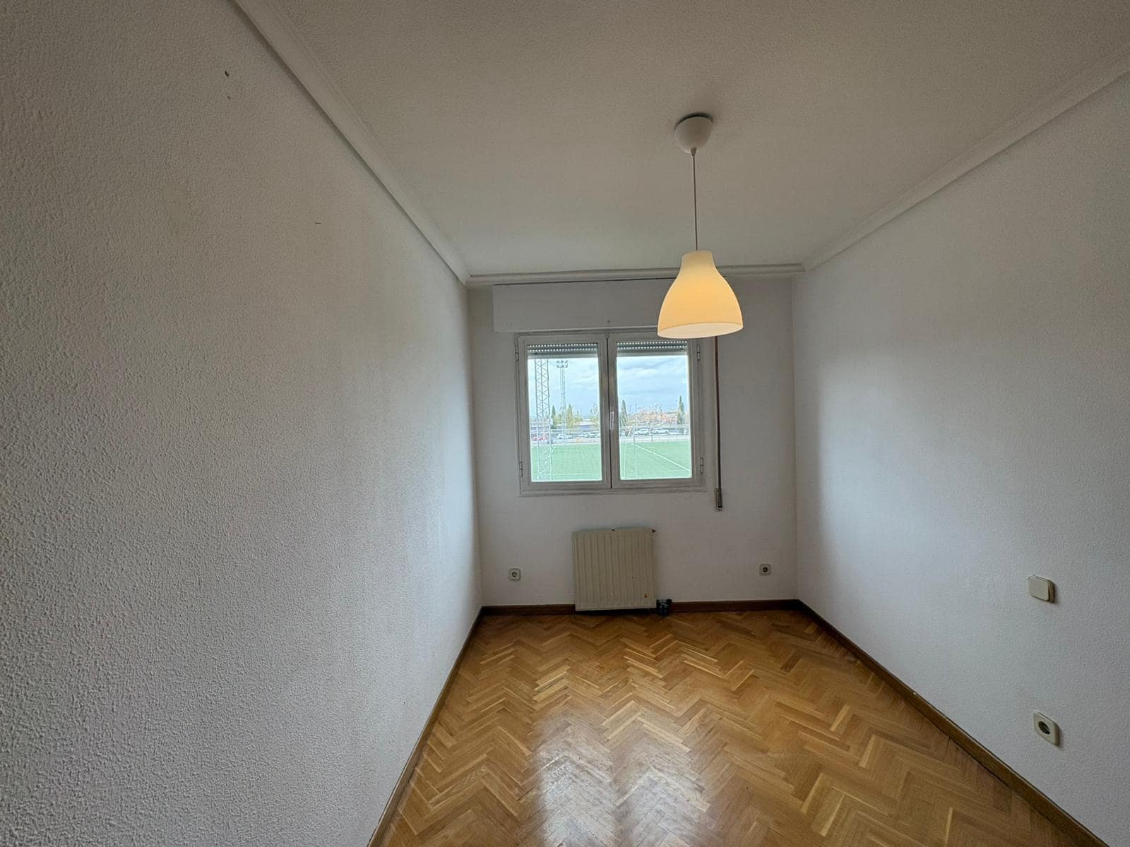 2 makuuhuone Asunto vuokrattavana paikassa Madrid kaupunki mukana uima-altaan 
autotalli - 1 500 € (Ref: 9647899)