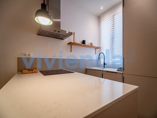 1 soveværelse Lejlighed til salg i Palacio, Madrid by - € 385.000 (Ref: 9651571)