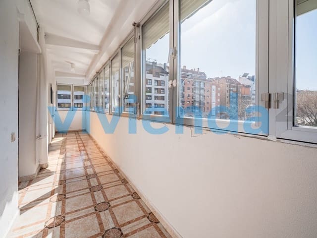 3 Zimmer Wohnung zu verkaufen in Valdezarza, Madrid Stadt mit Garage - 499.000 € (Ref: 9651573)