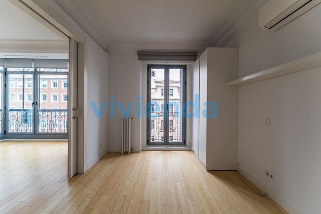 2 soverom Leilighet til leie i Trafalgar, Madrid by - € 2 500 (Ref: 9655800)