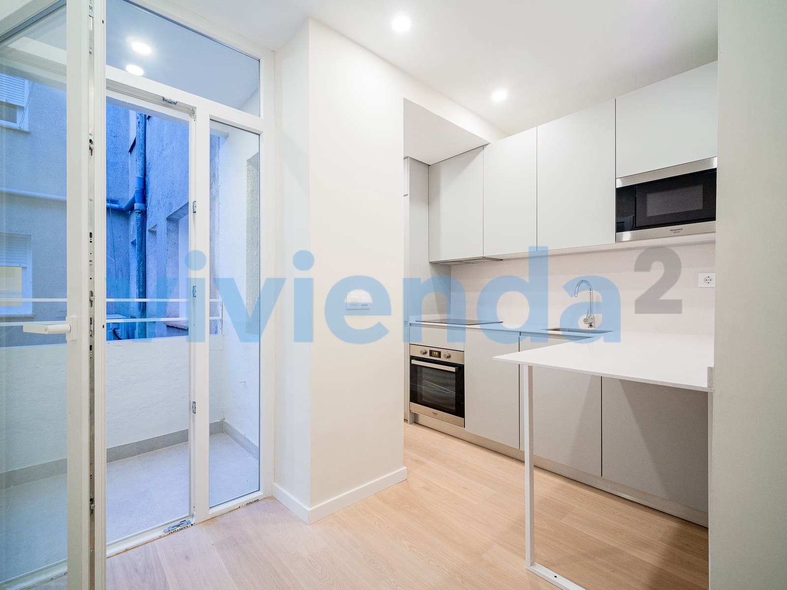 3 soveværelse Lejlighed til leje i Madrid by - € 1.895 (Ref: 9666163)