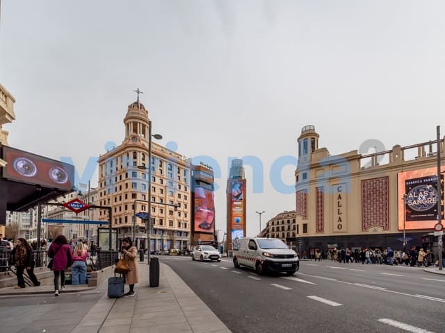 Garaje en Universidad, Madrid ciudad en venta - 33.000 € (Ref: 9673976)