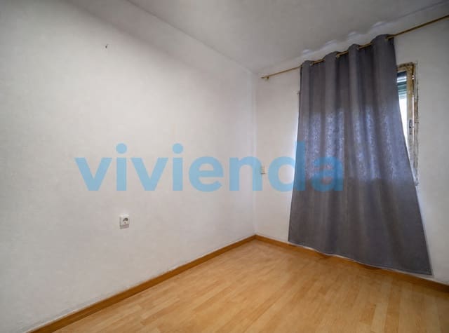3 sovrum Lägenhet till salu i Almendrales, Madrid stad - 246 700 € (Ref: 9673977)