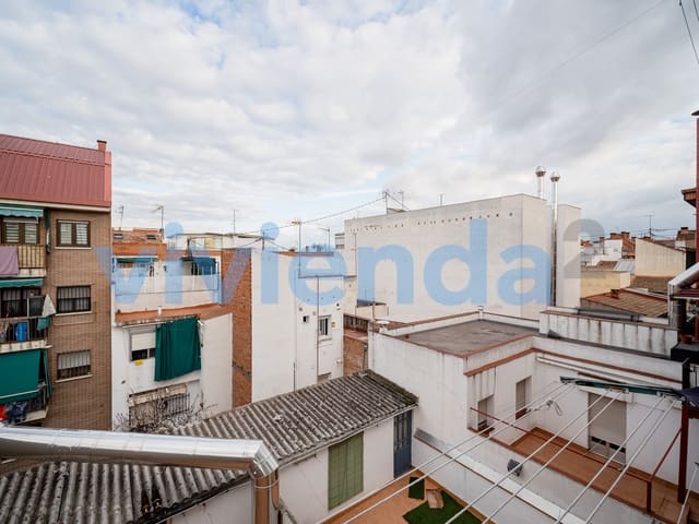 3 sovrum Lägenhet till salu i Almendrales, Madrid stad - 246 700 € (Ref: 9673977)