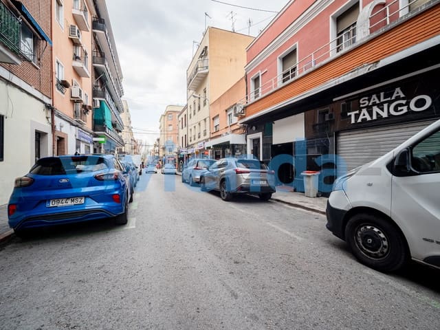 3 sovrum Lägenhet till salu i Almendrales, Madrid stad - 246 700 € (Ref: 9673977)