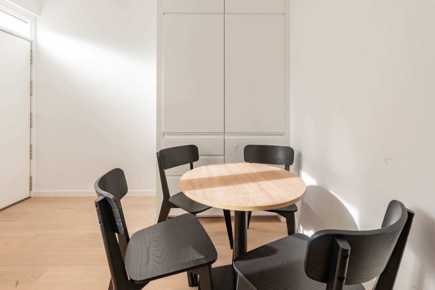 3 slaapkamer Flat te huur in Madrid stad - € 1.945 (Ref: 9677029)