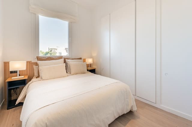 3 slaapkamer Flat te huur in Palacio, Madrid stad - € 1.945 (Ref: 9677029)