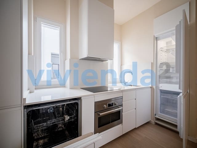 3 bedroom Flat for rent in Delicias, Madrid city - € 1,850 (Ref: 9677030)