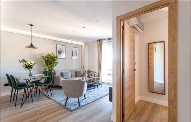 3 bedroom Flat for rent in Pueblo Nuevo, Madrid city - € 1,790 (Ref: 9677031)