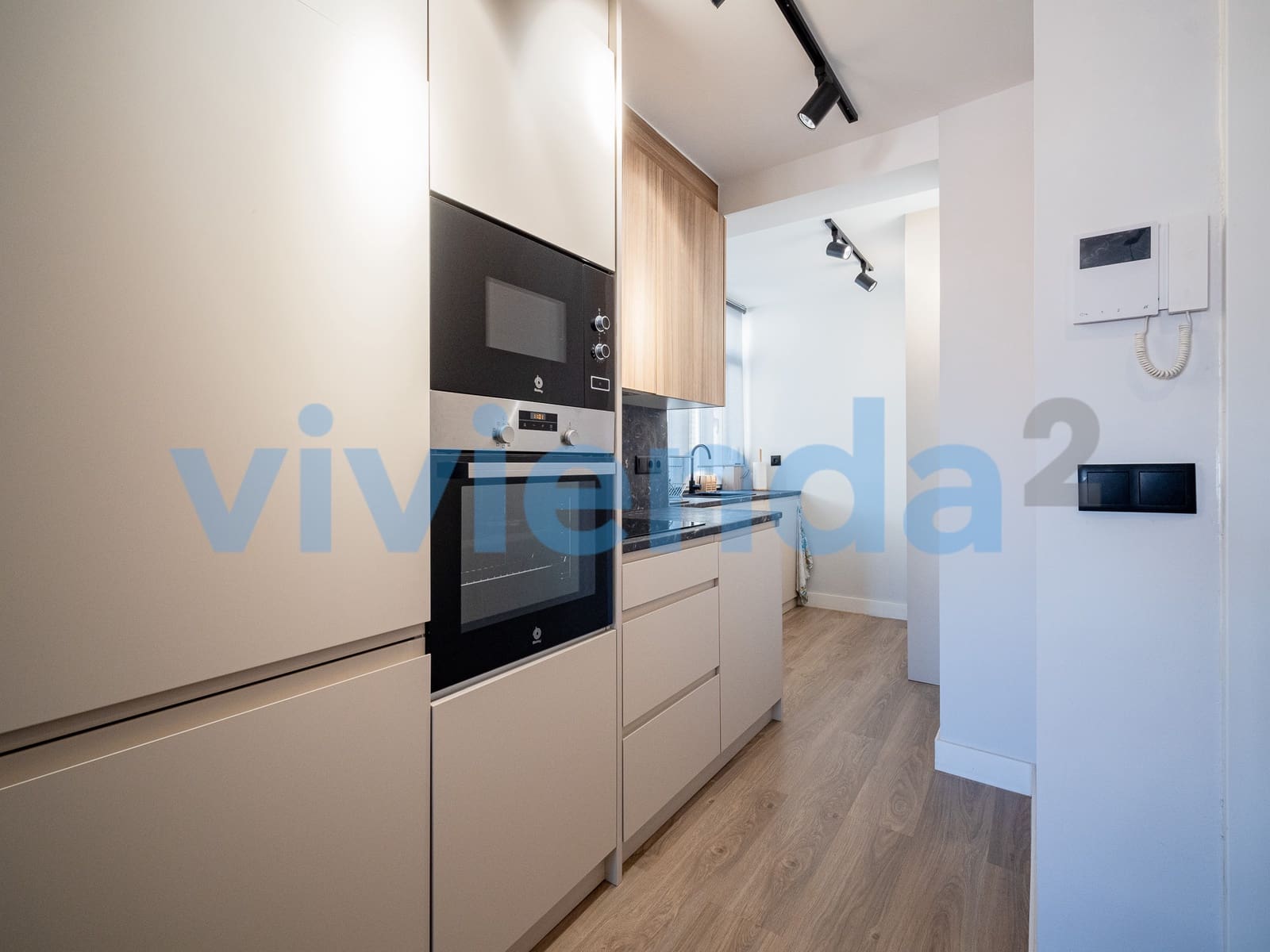 3 bedroom Flat for rent in Madrid city - € 1,695 (Ref: 9677031)