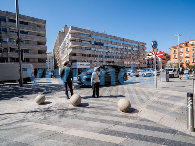 1 slaapkamer Flat te koop in Universidad, Madrid stad - € 379.000 (Ref: 9695108)