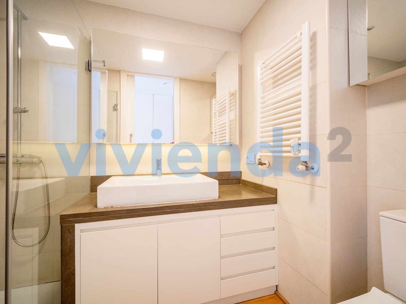 3 bedroom Flat for rent in Madrid city with pool garage - € 3,900 (Ref: 9698153)