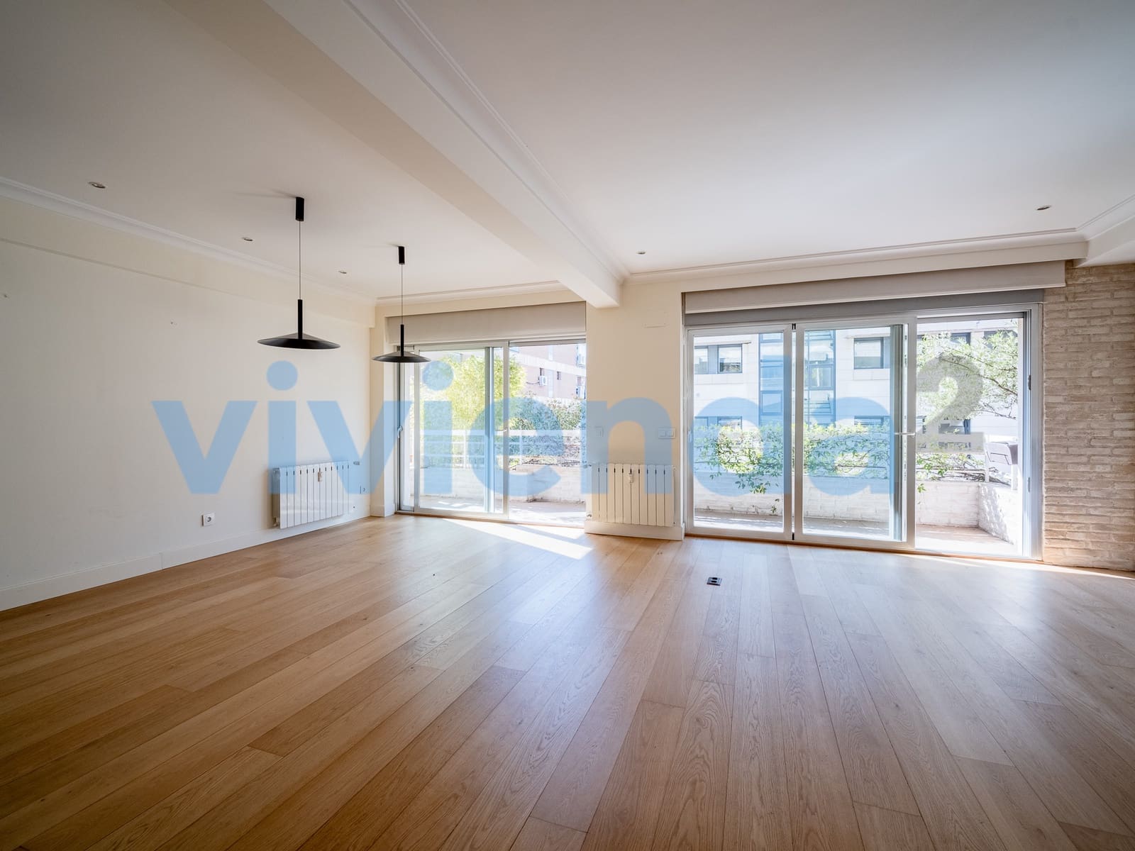 3 bedroom Flat for rent in Madrid city with pool garage - € 3,900 (Ref: 9698153)