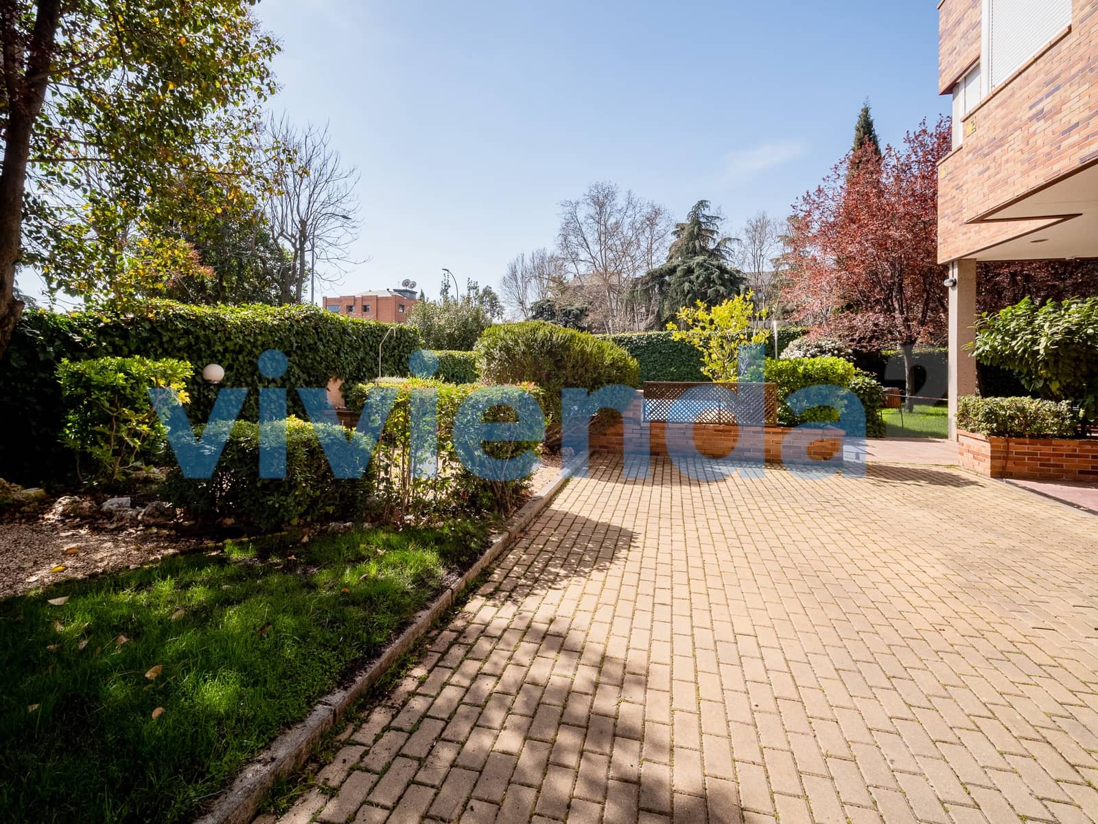 3 bedroom Flat for sale in Madrid city with pool garage - € 943,500 (Ref: 9701435)