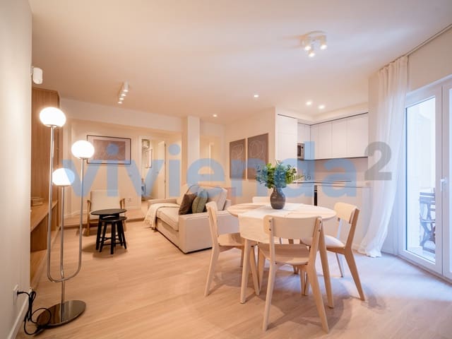 4 Zimmer Wohnung zu vermieten in Pacífico, Madrid Stadt - 2.695 € (Ref: 9701439)