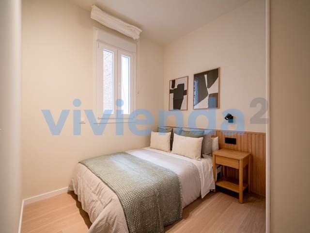 4 bedroom Flat for rent in Chopera, Madrid city - € 2,295 (Ref: 9701440)