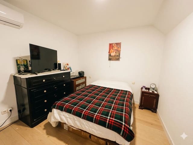 1 bedroom Flat for rent in San Diego, Madrid city - € 1,300 (Ref: 9711209)