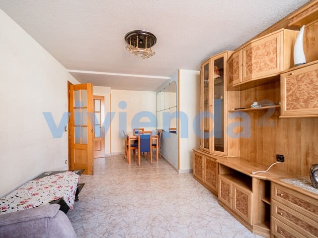 2 slaapkamer Flat te koop in Puerta Bonita, Madrid stad - € 299.000 (Ref: 9714658)