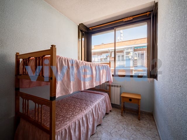 2 slaapkamer Flat te koop in Puerta Bonita, Madrid stad - € 299.000 (Ref: 9714658)
