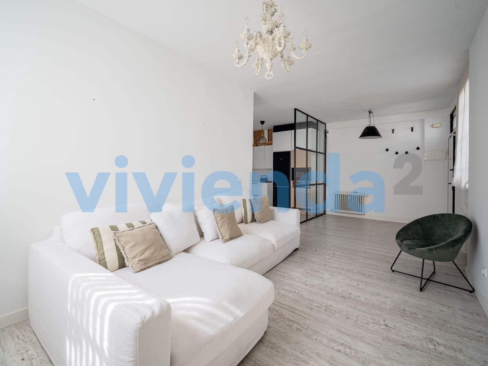 2 soverom Leilighet til leie i Madrid by med svømmebasseng - € 1 950 (Ref: 9714659)