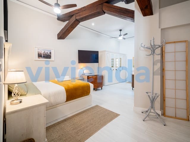 1 bedroom Flat for sale in Palacio, Madrid city with pool - € 753,900 (Ref: 9726474)