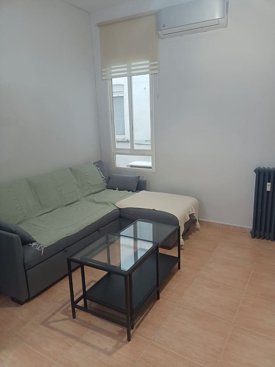 2 Zimmer Wohnung zu vermieten in Madrid Stadt - 1.850 € (Ref: 9731764)