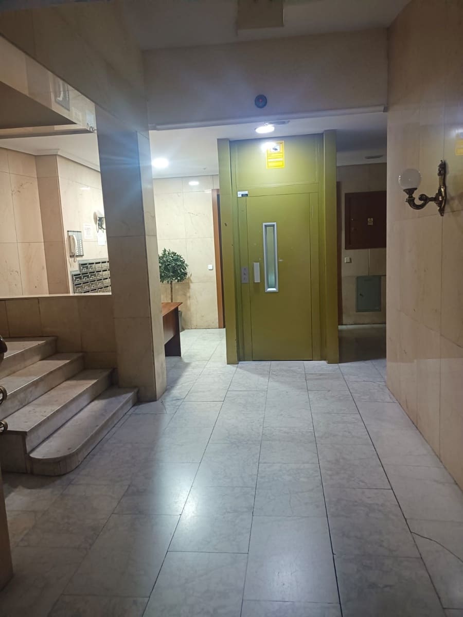 2 Zimmer Wohnung zu vermieten in Madrid Stadt - 1.850 € (Ref: 9731764)