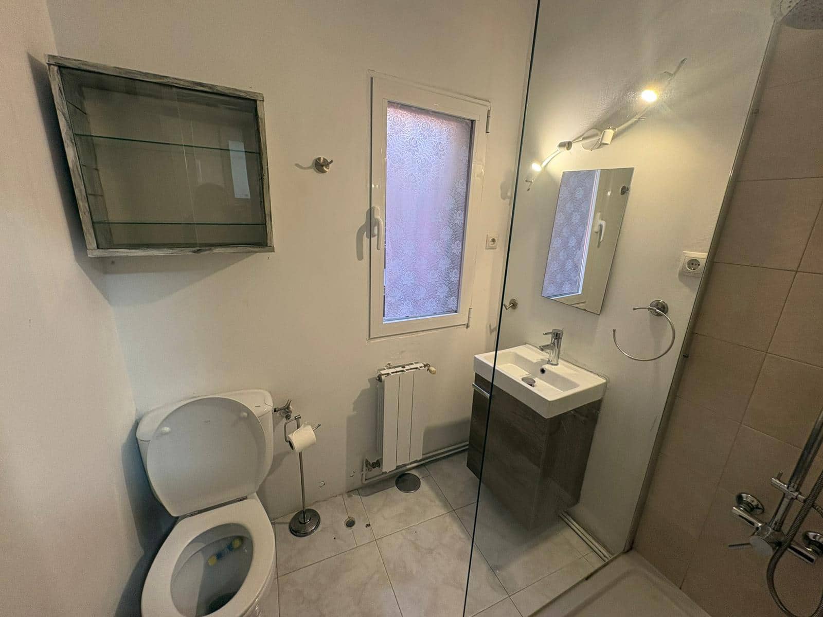 2 Zimmer Wohnung zu vermieten in Madrid Stadt - 1.200 € (Ref: 9735334)