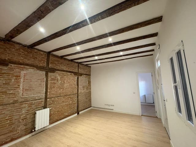 2 slaapkamer Flat te huur in Rios Rosas, Madrid stad - € 1.200 (Ref: 9735334)